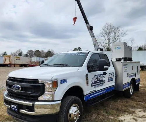 Tow truck mobile repair service